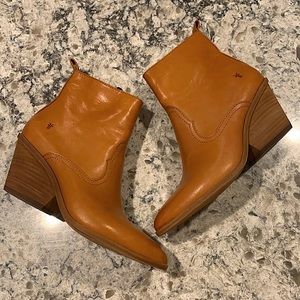 Frye Reina booties, leather wedge heel ankle booties 7.5